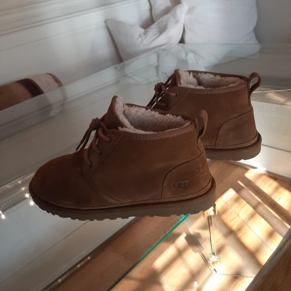 Mens sz.10 Ugg Neumel Boots - Picture 4 of 8